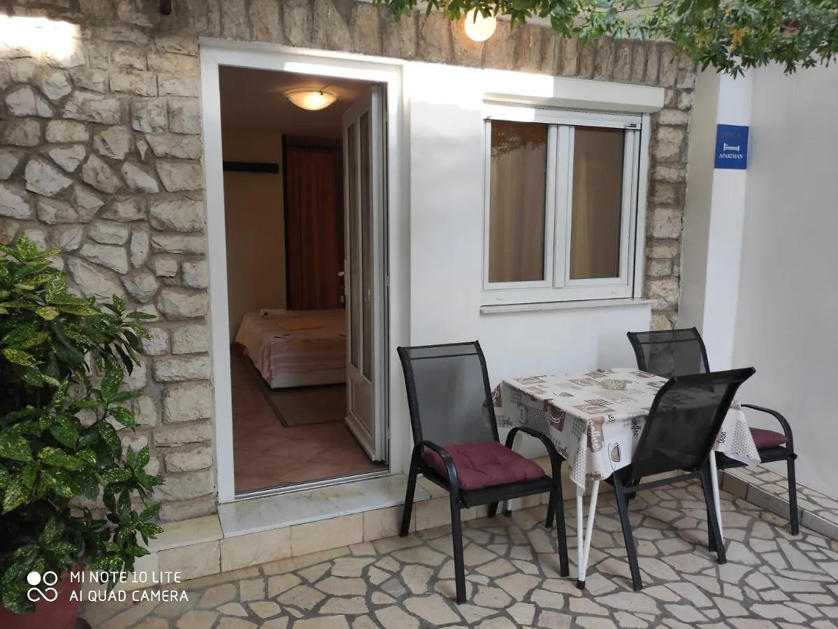 Apartments By The Sea Selce, Crikvenica - 5550  Selce